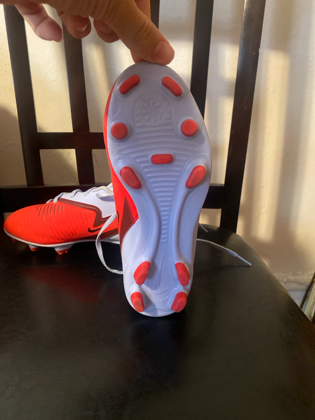 Nike Soccer Cleats - photo 2