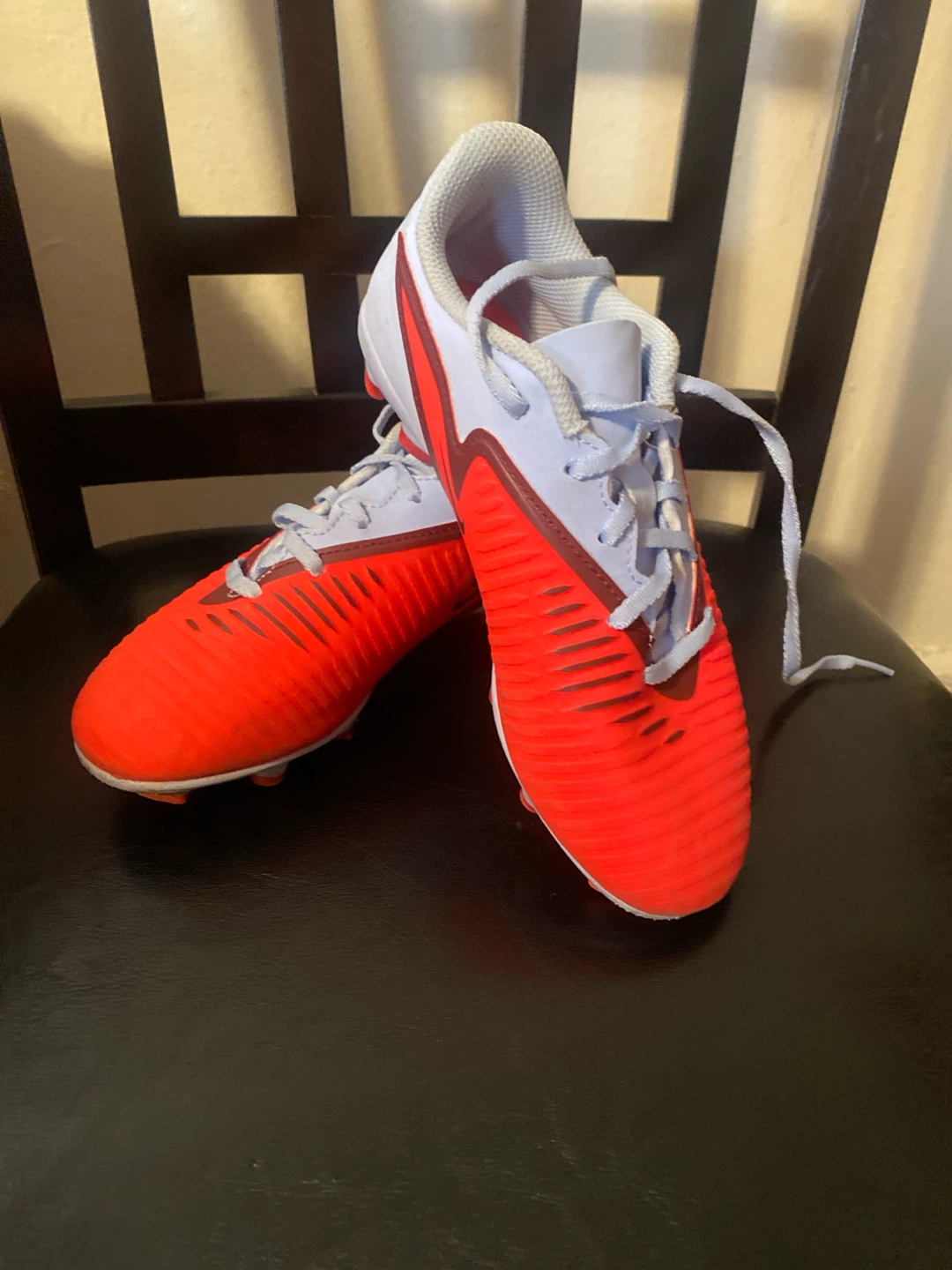 Nike Soccer Cleats - photo 4
