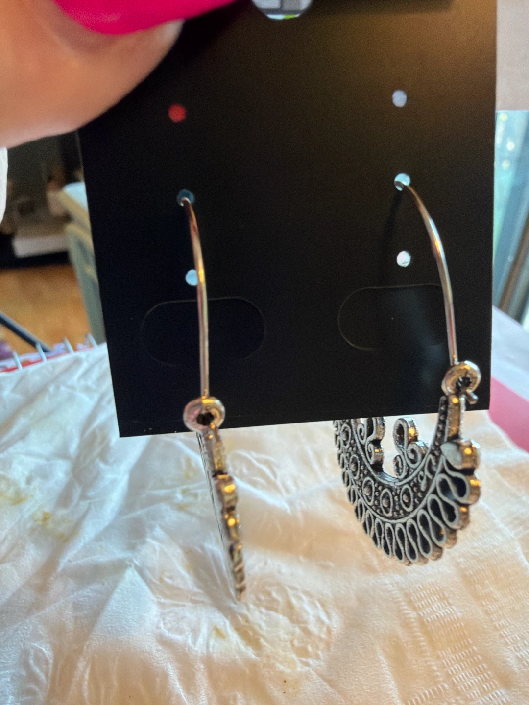 Ornate Filigree Hoop Earrings - photo 3