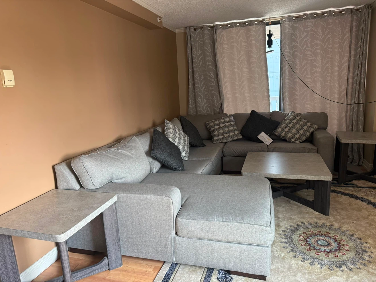 Living Room Sofa Set for Sale – Excellent Condition!
