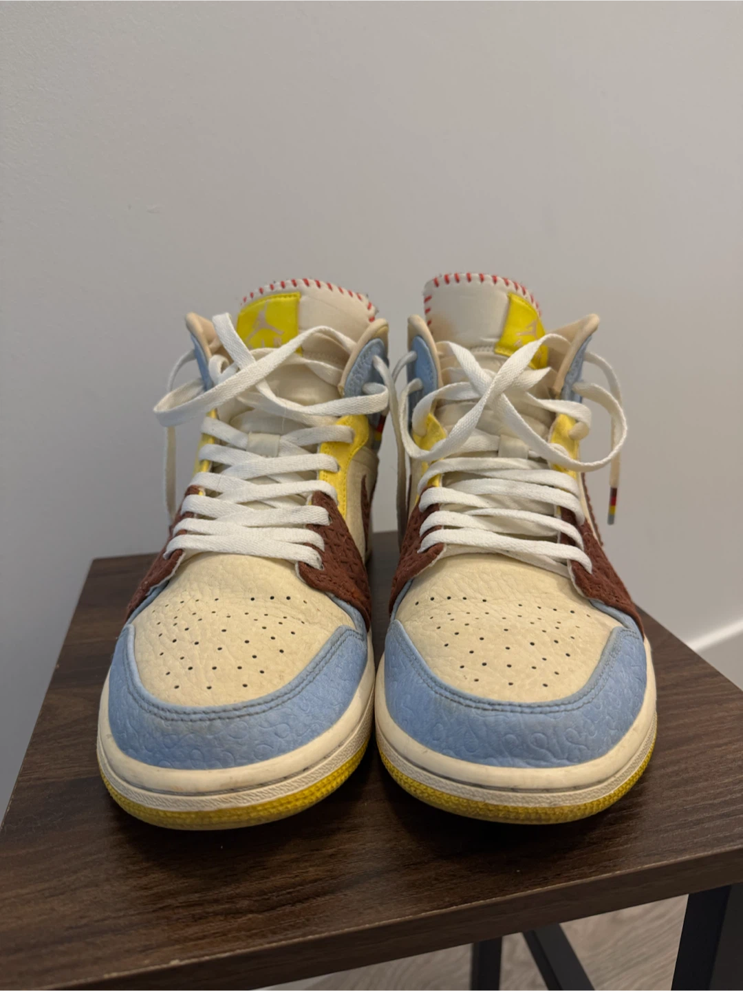 Air Jordan 1 Mid Maison Château Rouge - photo 2