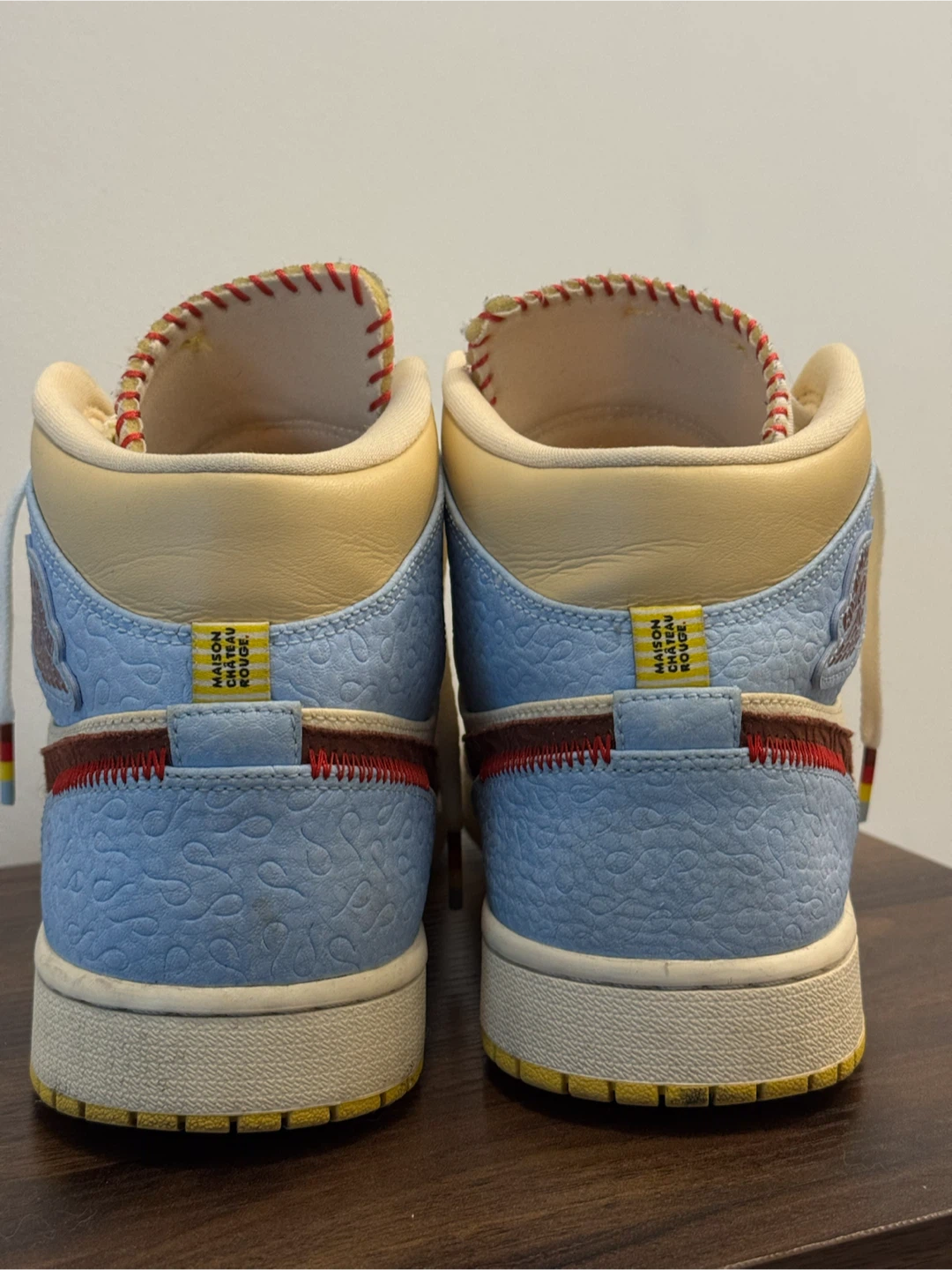 Air Jordan 1 Mid Maison Château Rouge - photo 3