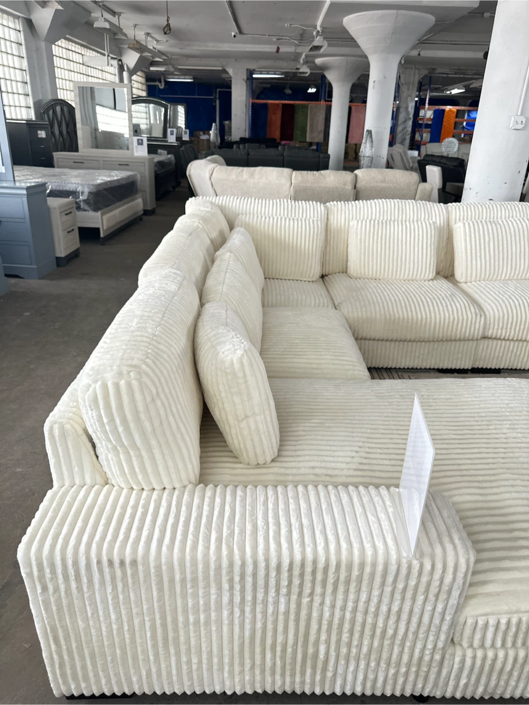 White L shape sectional - photo 4