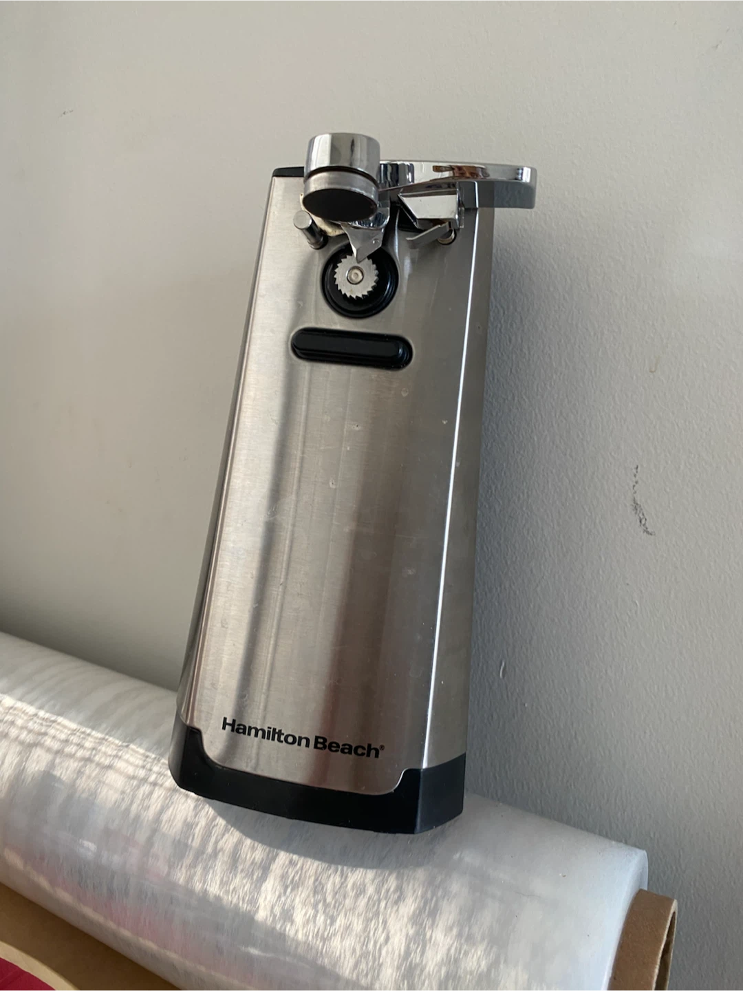 Hamilton Beach Electric Can Opener - photo 2
