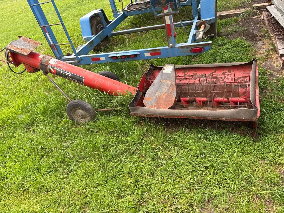 Wheatheart Auger Grain Handler