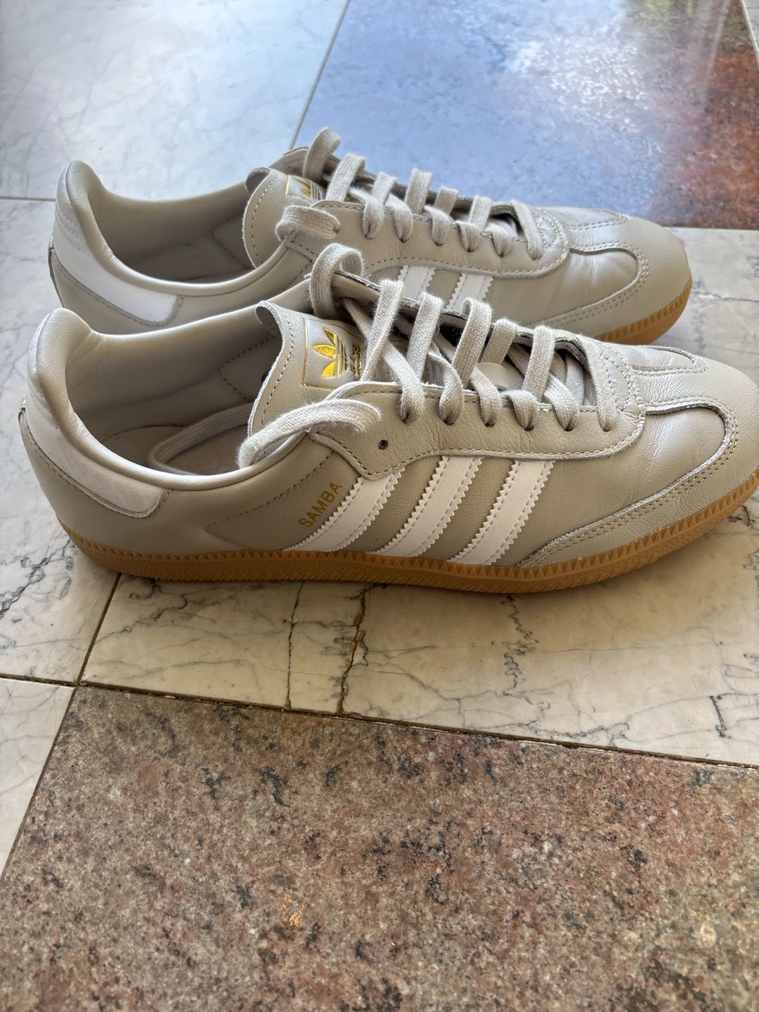 Adidas Samba - size 9.5 Mens - photo 2