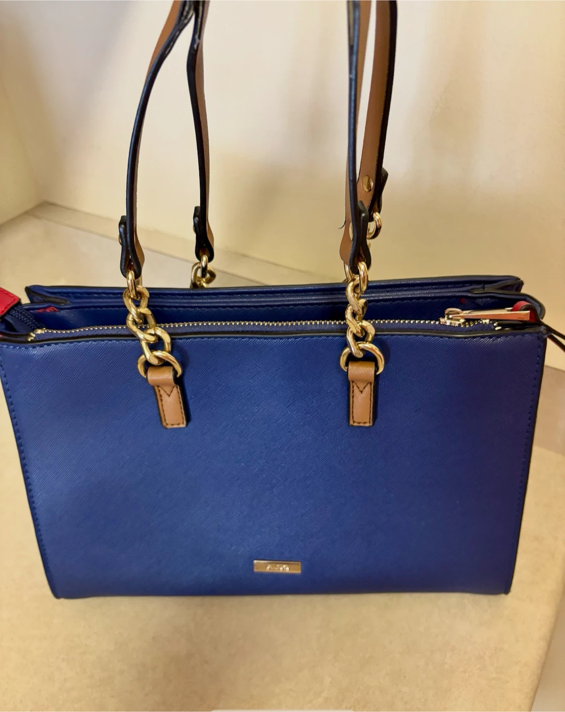 ALDO Crossbody Purse with Gold Chain Detail - photo 2