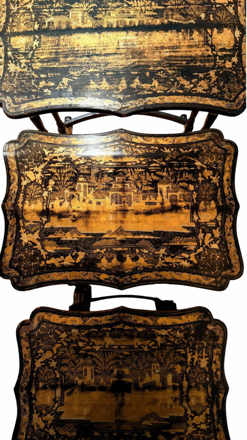 Set of four Regency japanned nesting tables - photo 3