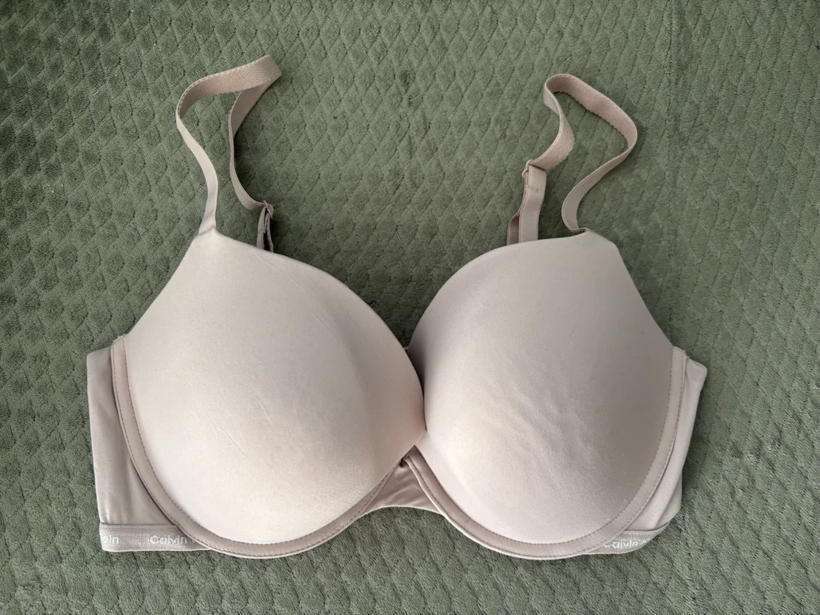 Calvin Klein Push-Up Bra 38C