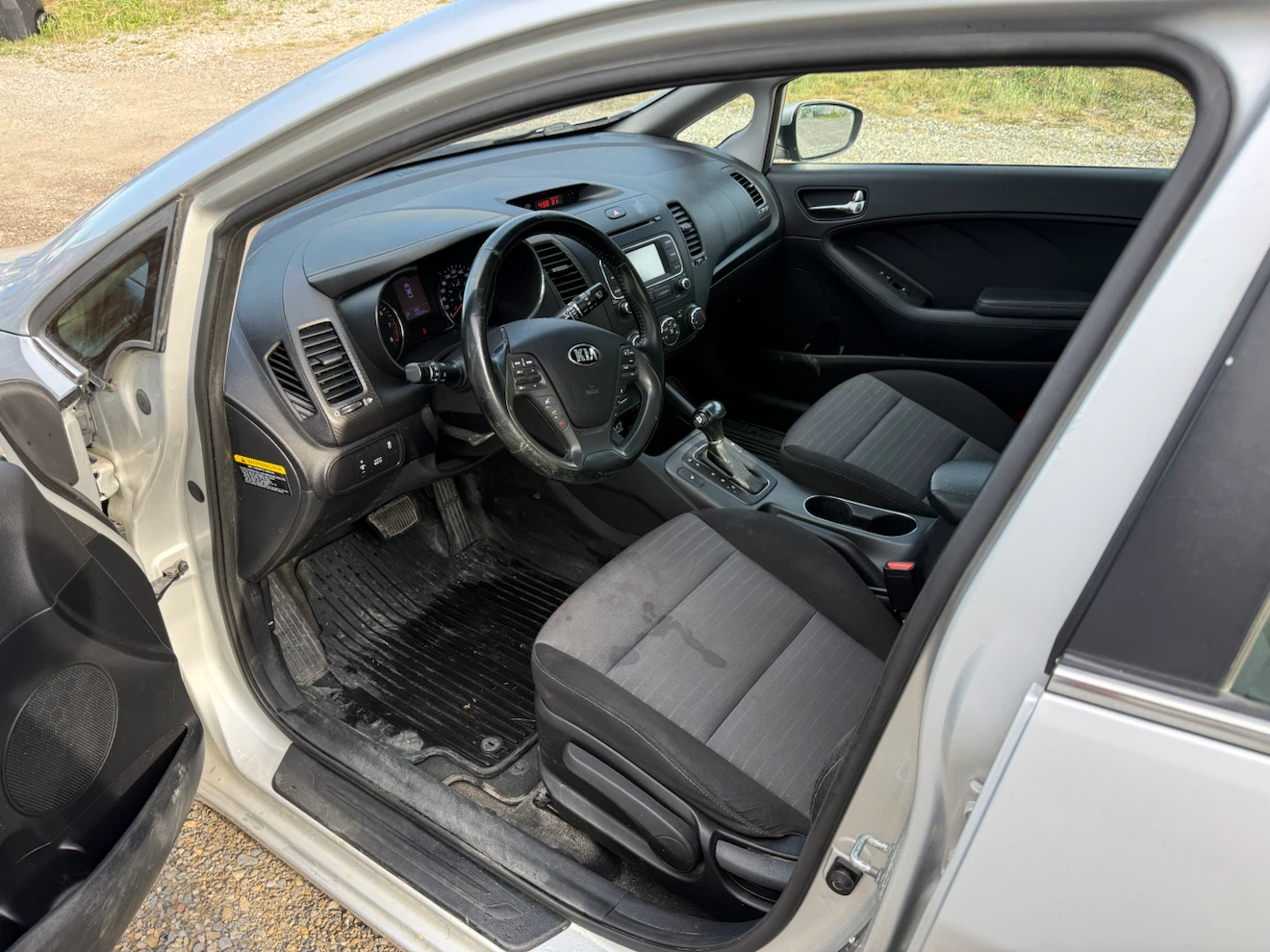 Silver 2015 Kia Forte5 EX Hatchback - photo 5
