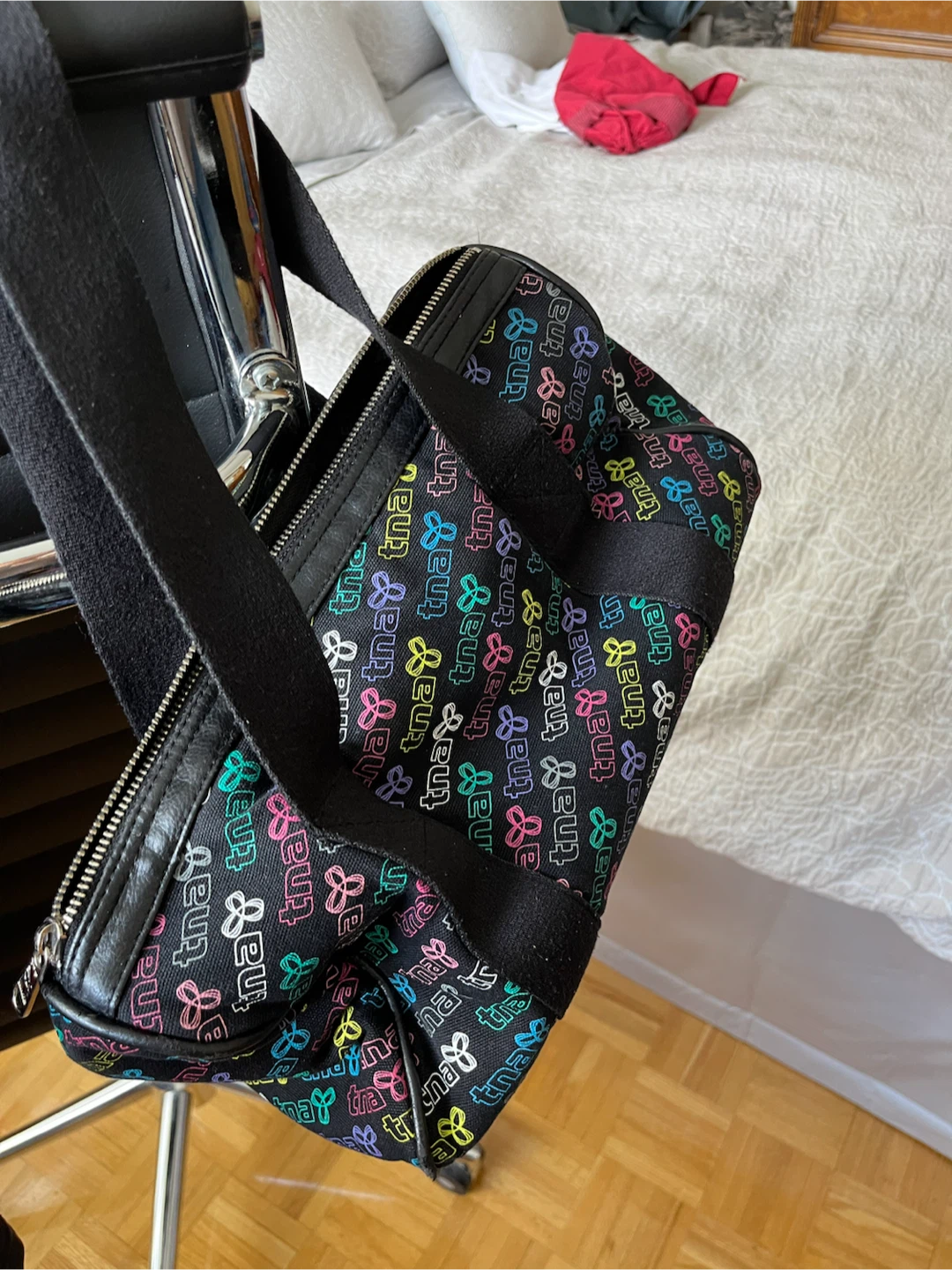 TNA medium size bag