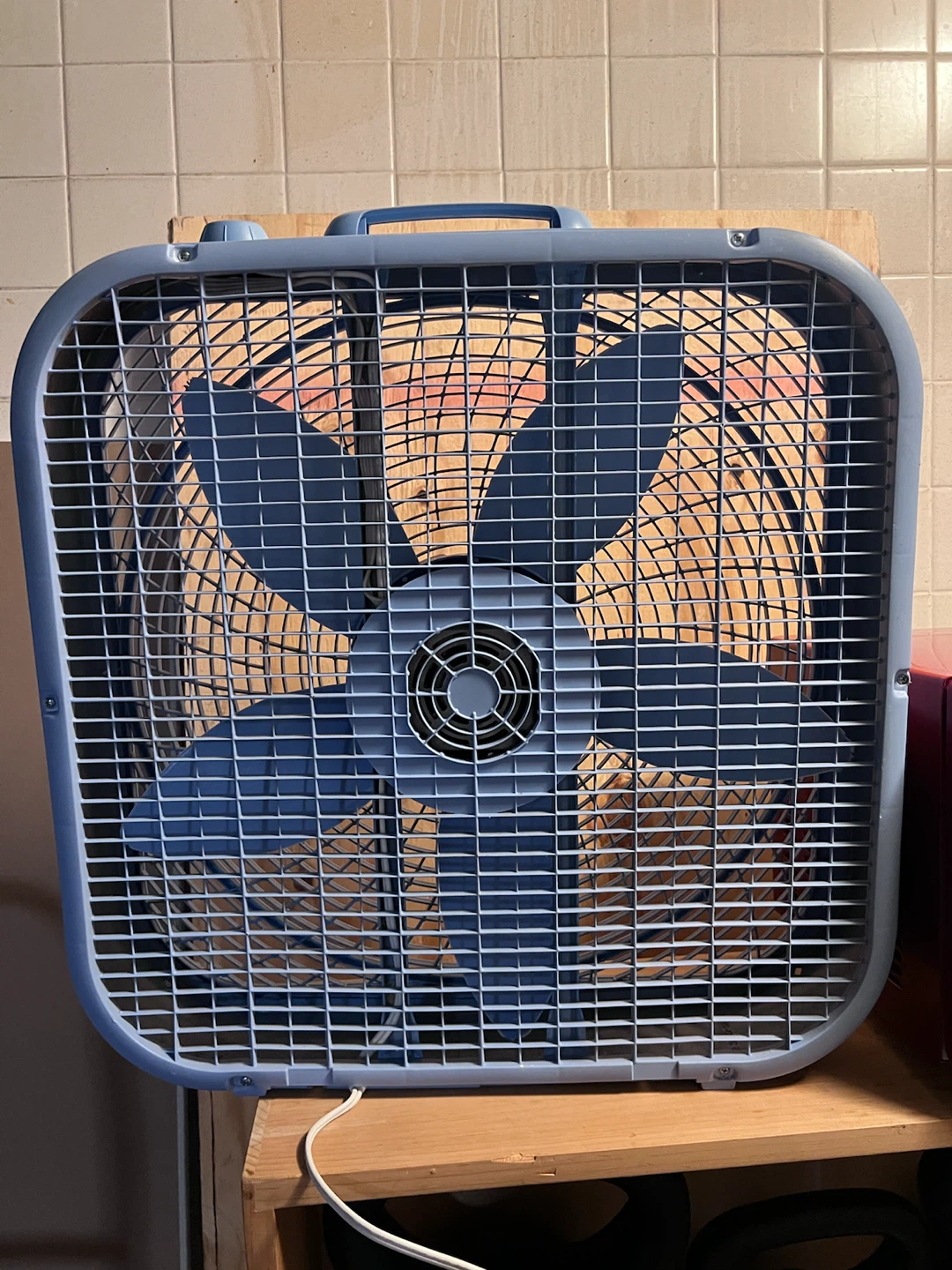 Lasko Box Fan - photo 2