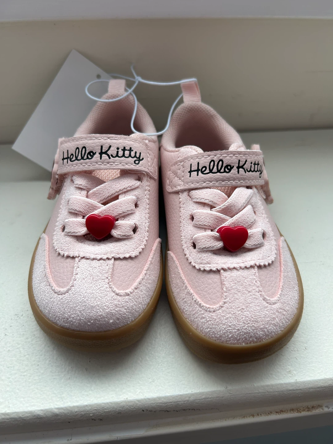 NEW! H&M Hello Kitty Pink Shoes Size 5.5 - photo 3