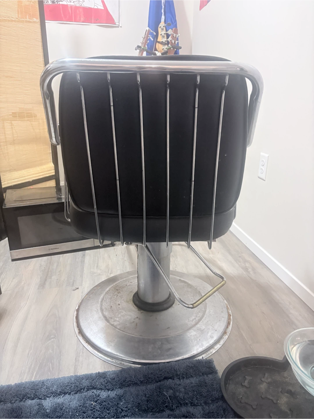 Black Salon Barber Chair