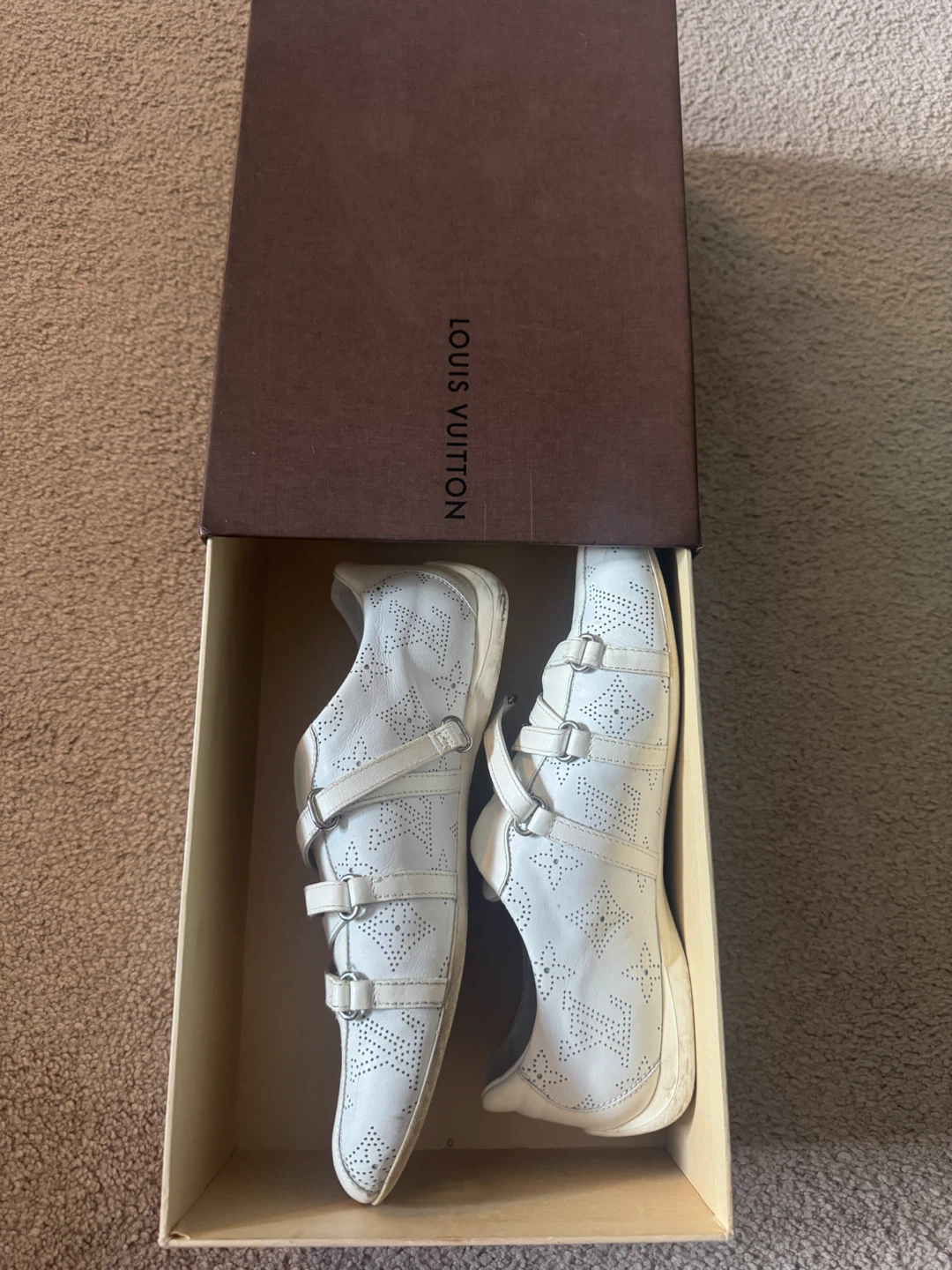 Louis Vuitton Woemens Frontrow Velcro Sneaker - photo 2