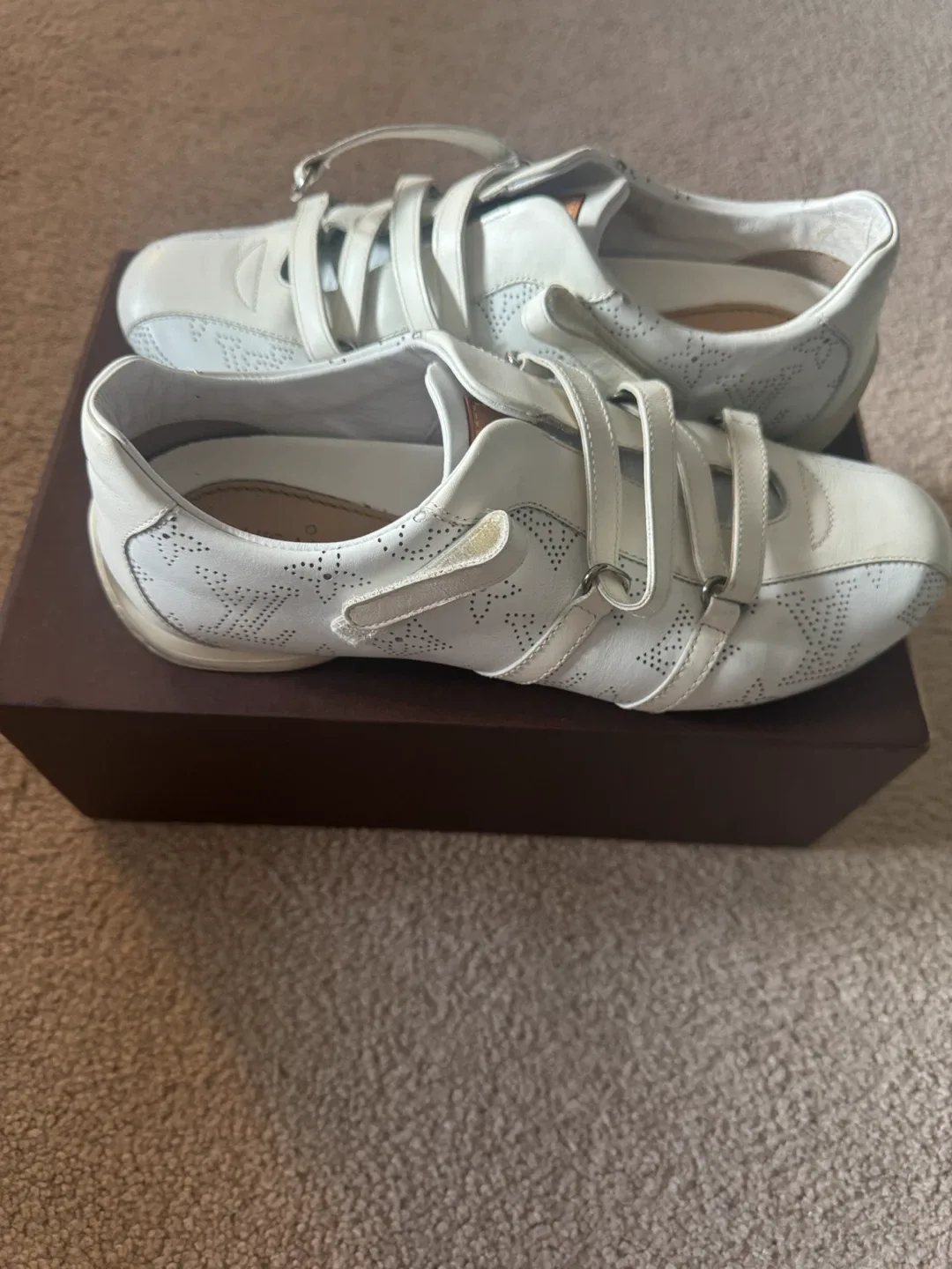 Louis Vuitton Woemens Frontrow Velcro Sneaker - photo 4