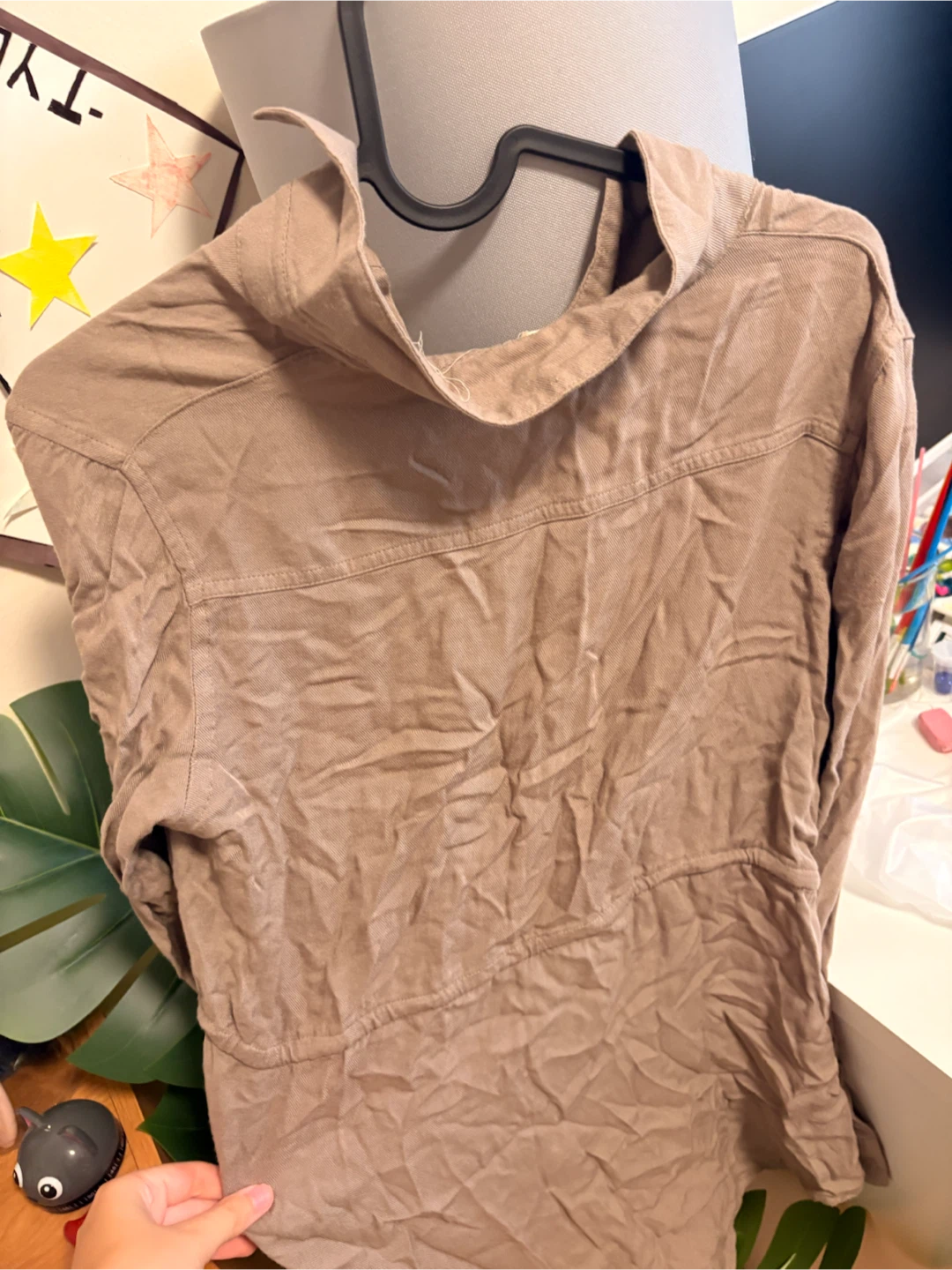 Banana Republic Grey Lace Tank Top & Brown Button-Up Shirt - photo 2