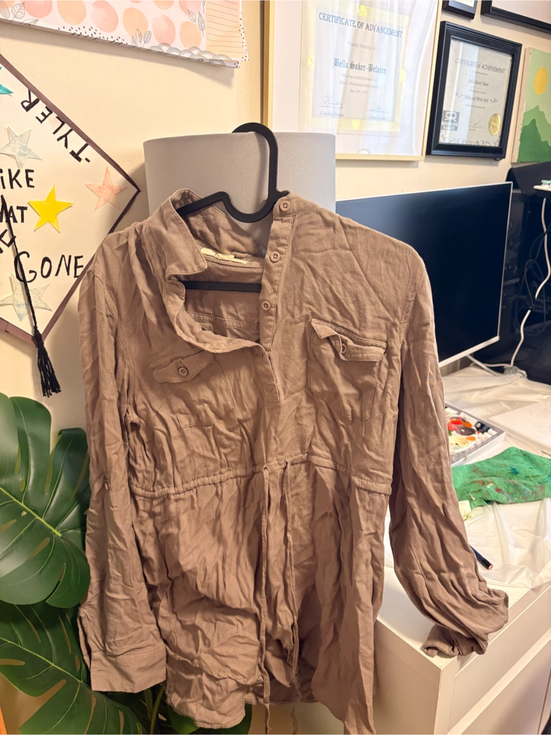 Banana Republic Grey Lace Tank Top & Brown Button-Up Shirt - photo 3