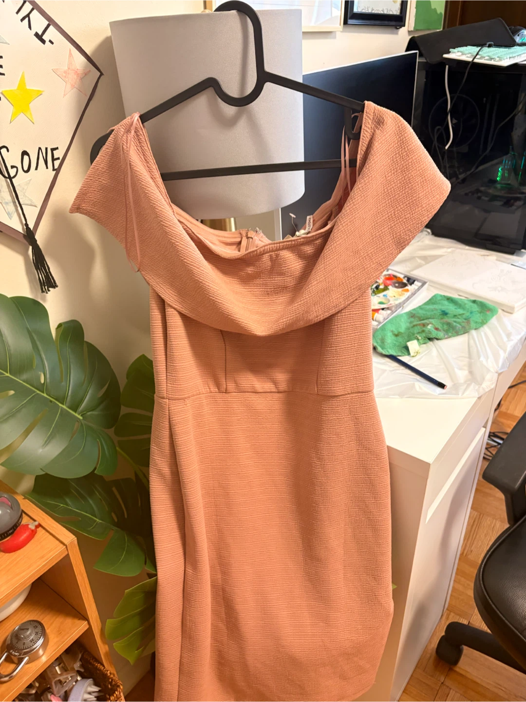 Women's Pink Off-the-Shoulder Textured Dress