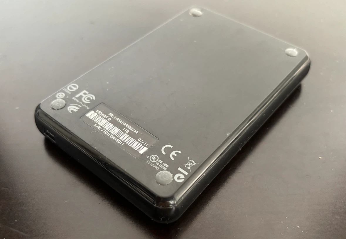 Toshiba 1TB External Hard Drive - photo 3