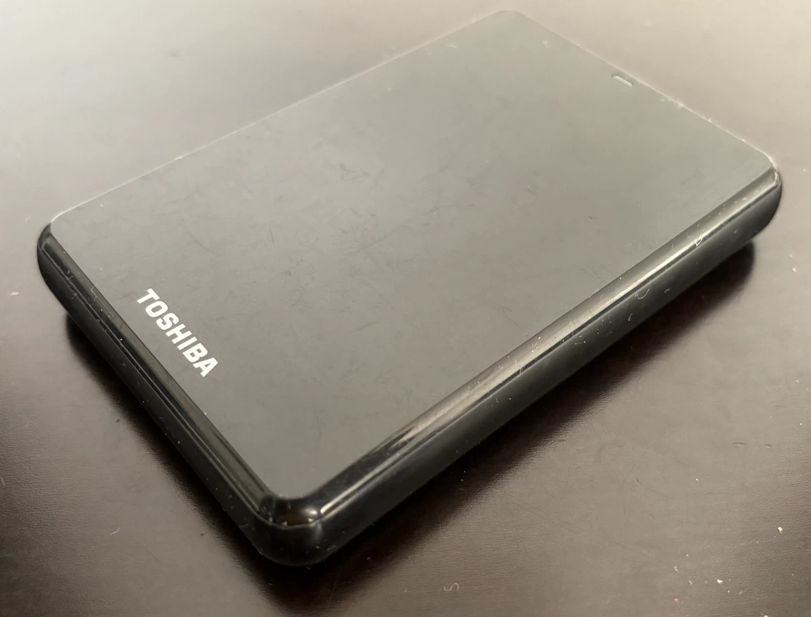 Toshiba 1TB External Hard Drive - photo 4