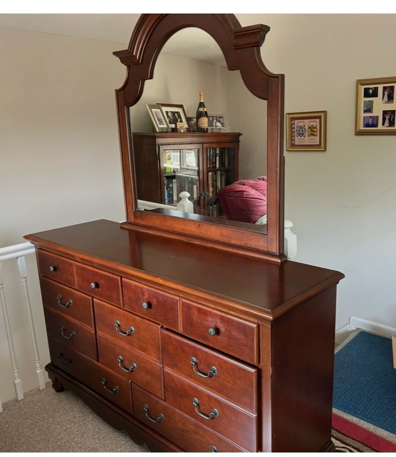 Chippendale style 7 Drawer Dresser - photo 3