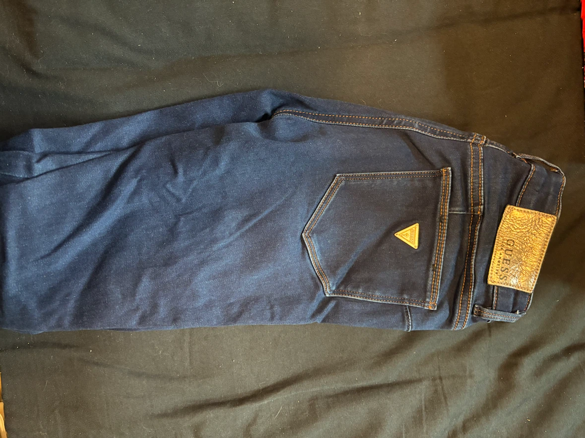 Guess and Hollister Skinny Jeans - photo 5