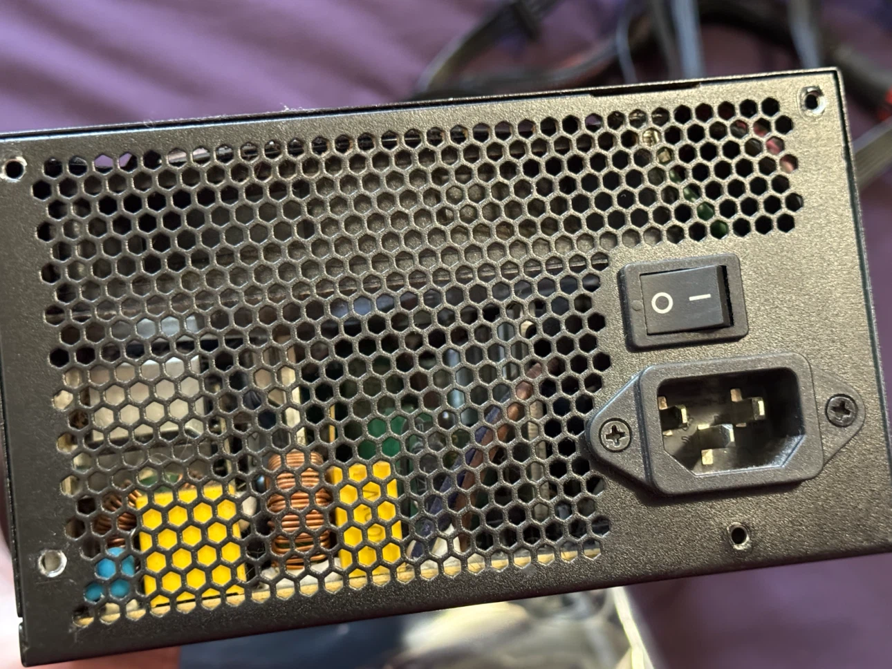 Corsair CX500M Computer Power Supply - photo 3