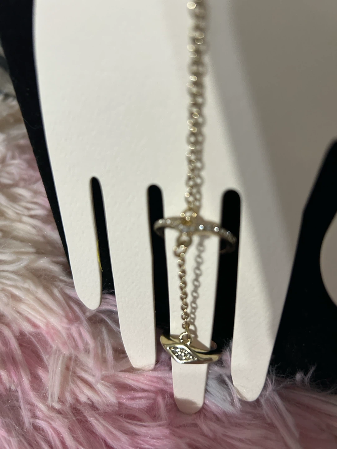 Gold Tone Ring Bracelet - photo 4