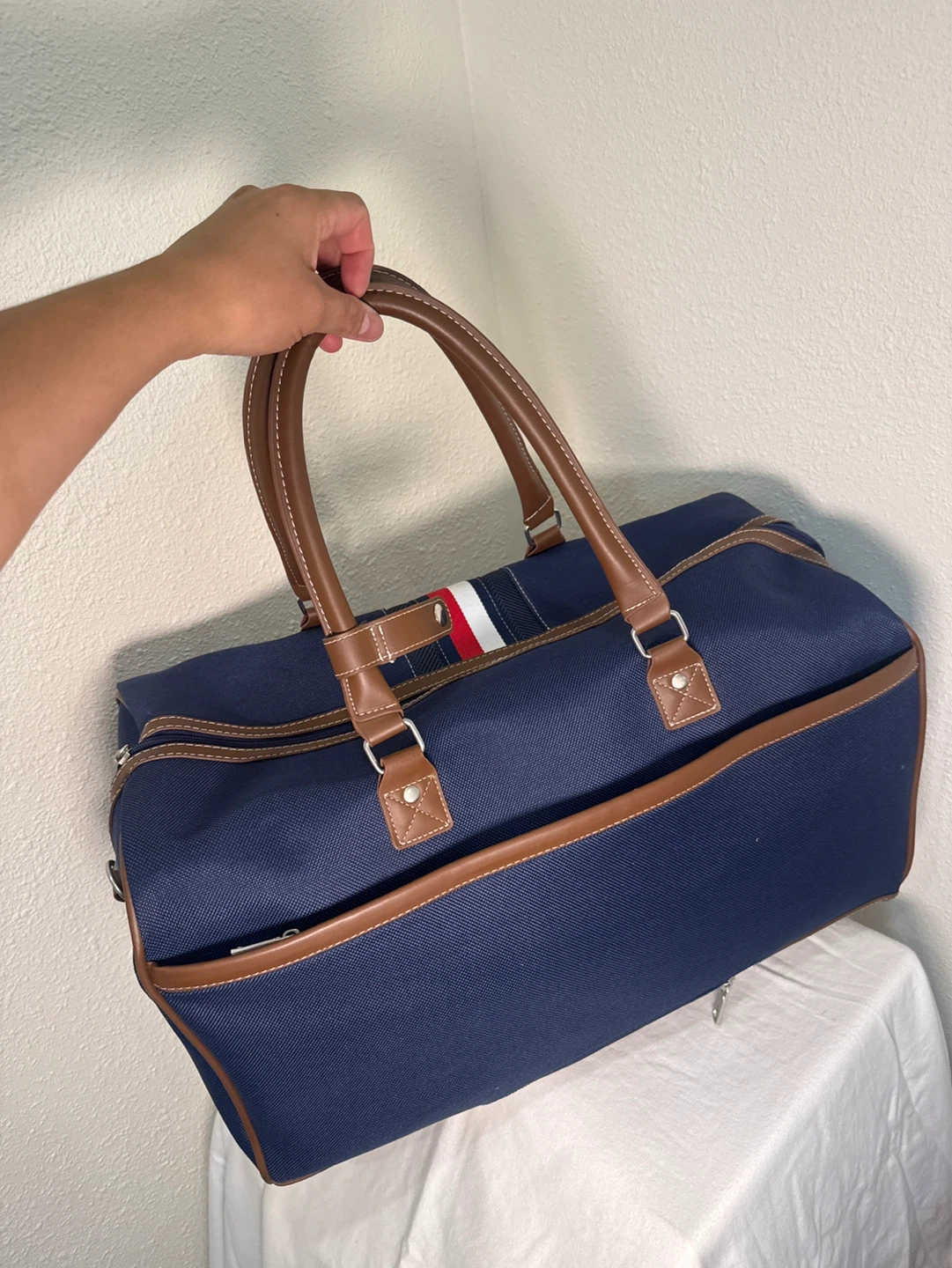 Tommy Hilfiger Duffle Bag - photo 2