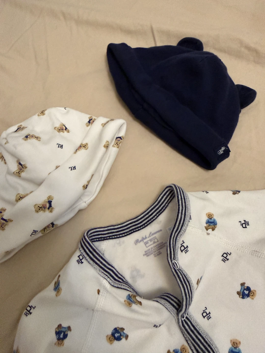 Ralph Lauren Baby Bear Sleepsuit and Hat Set - photo 2