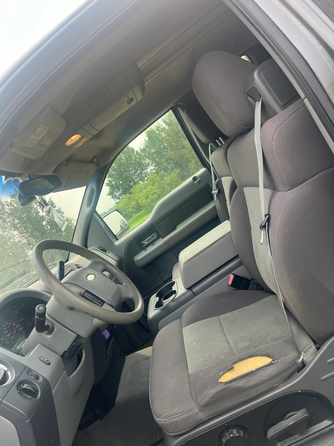 2004 Ford F-150 - Reliable Daily Driver - $4500 OBO - photo 5