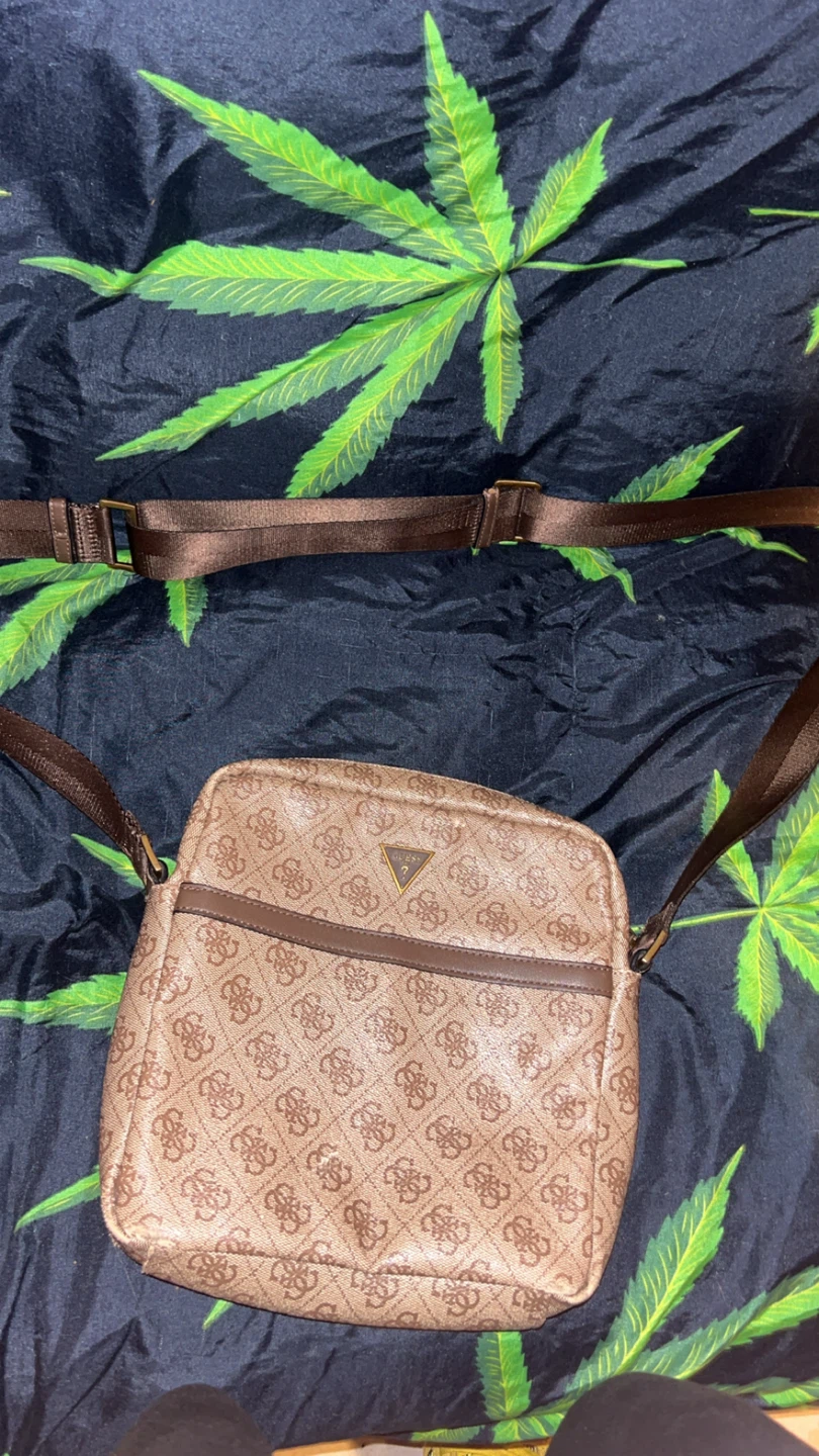 Guess crossbody bag