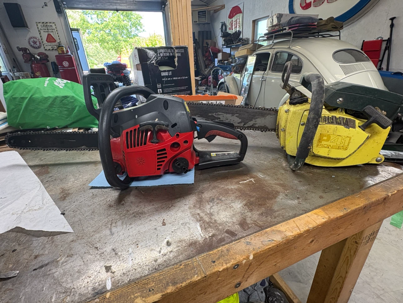 2 Chainsaws