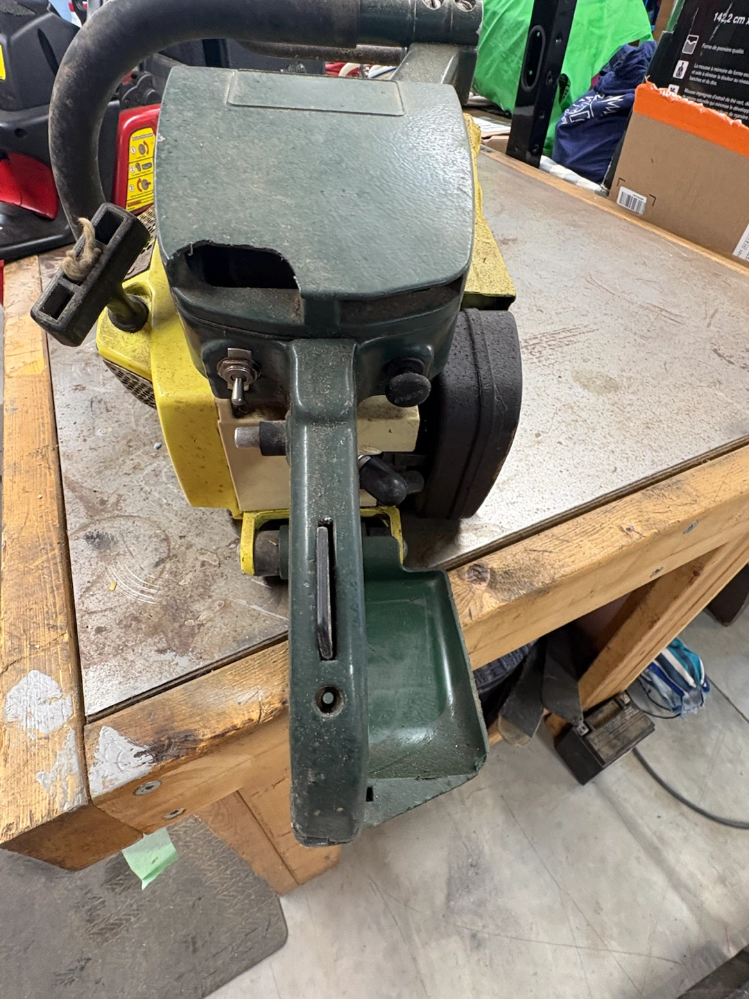 2 Chainsaws - photo 4
