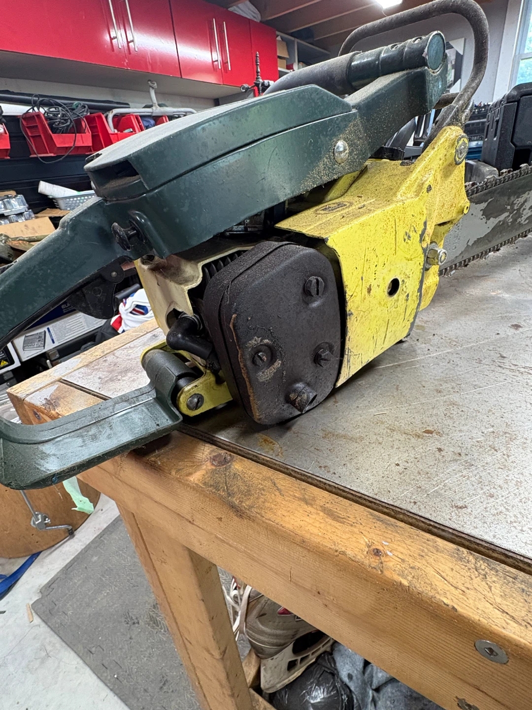 2 Chainsaws - photo 5
