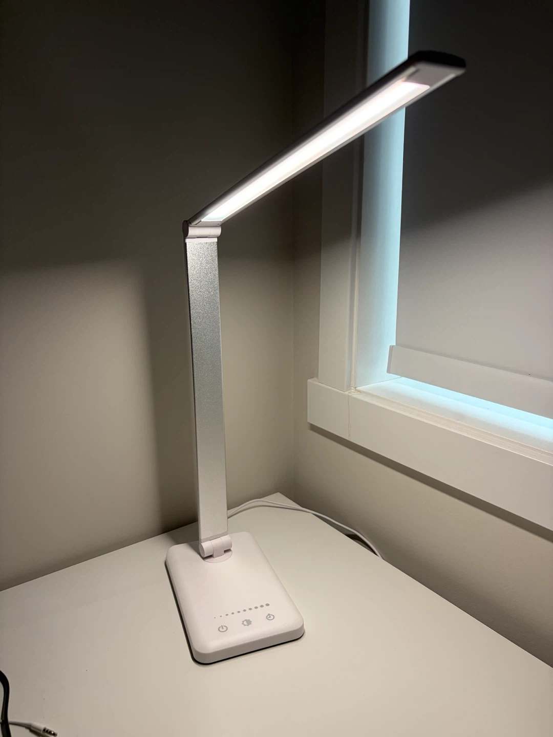 Adjustable LED Desk Lamp with USB Charging Port - photo 3