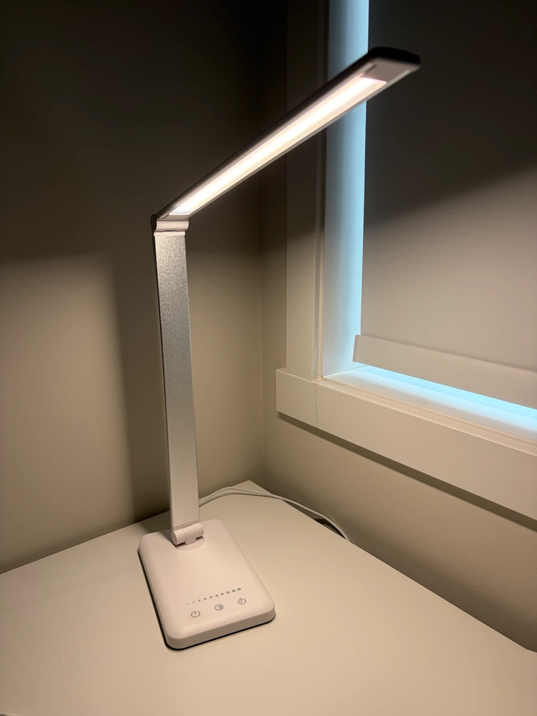 Adjustable LED Desk Lamp with USB Charging Port - photo 4
