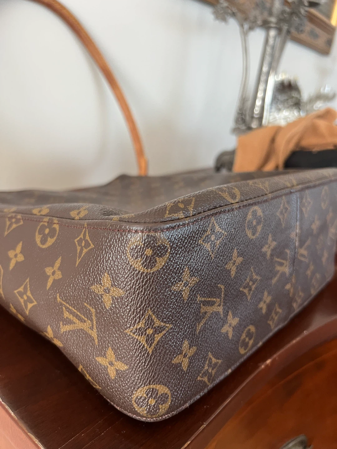 Louis Vuitton Looping GM - photo 4
