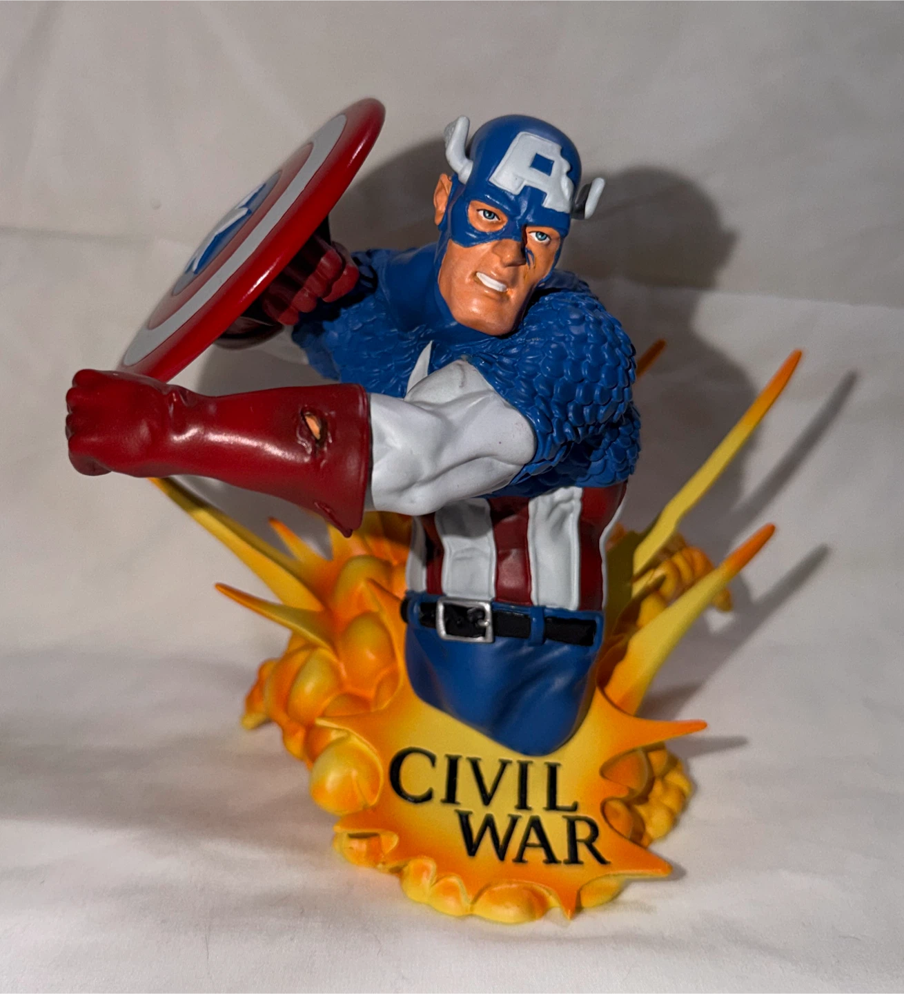 Captain America Civil War Bust - photo 2