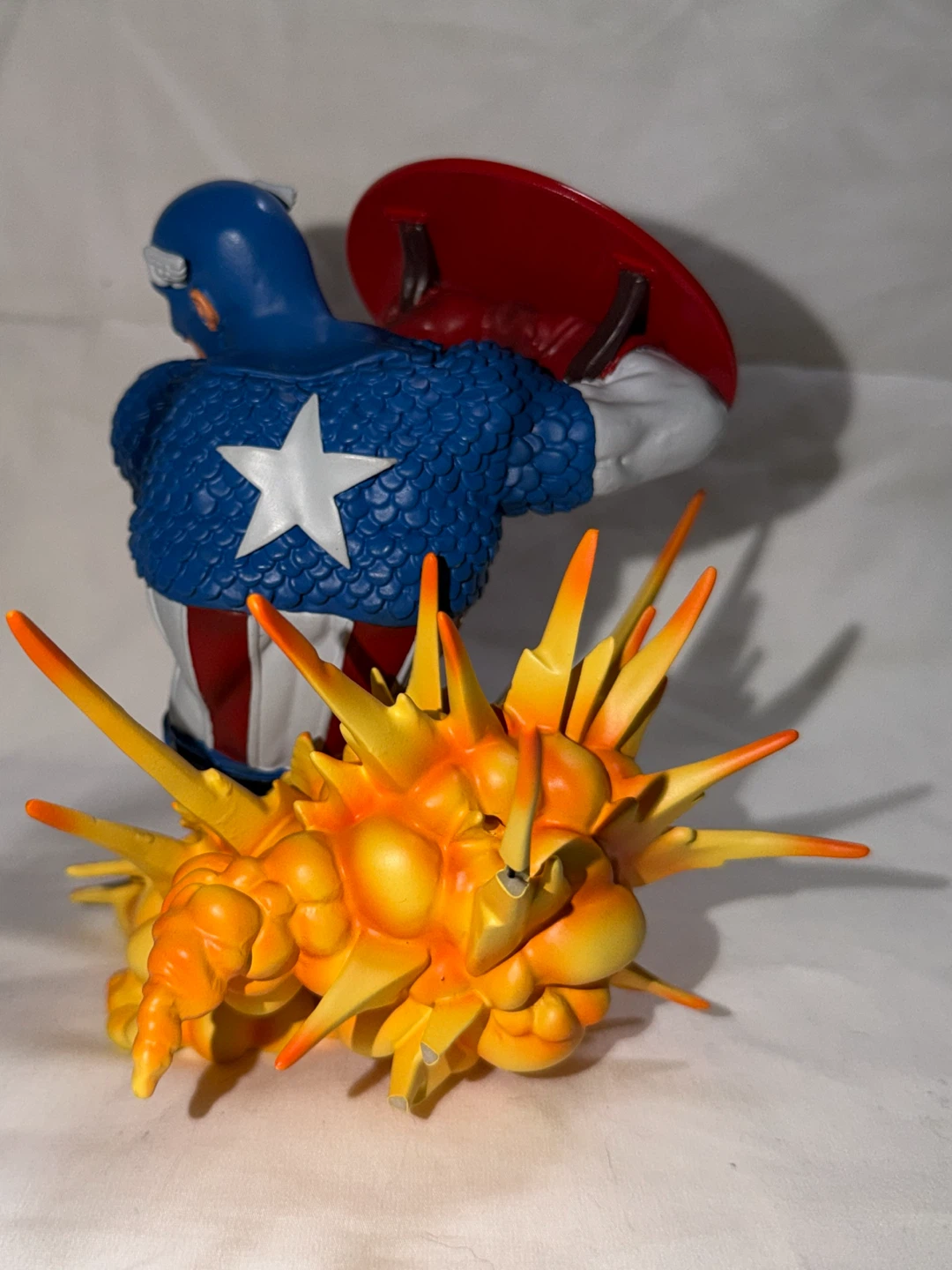 Captain America Civil War Bust - photo 5