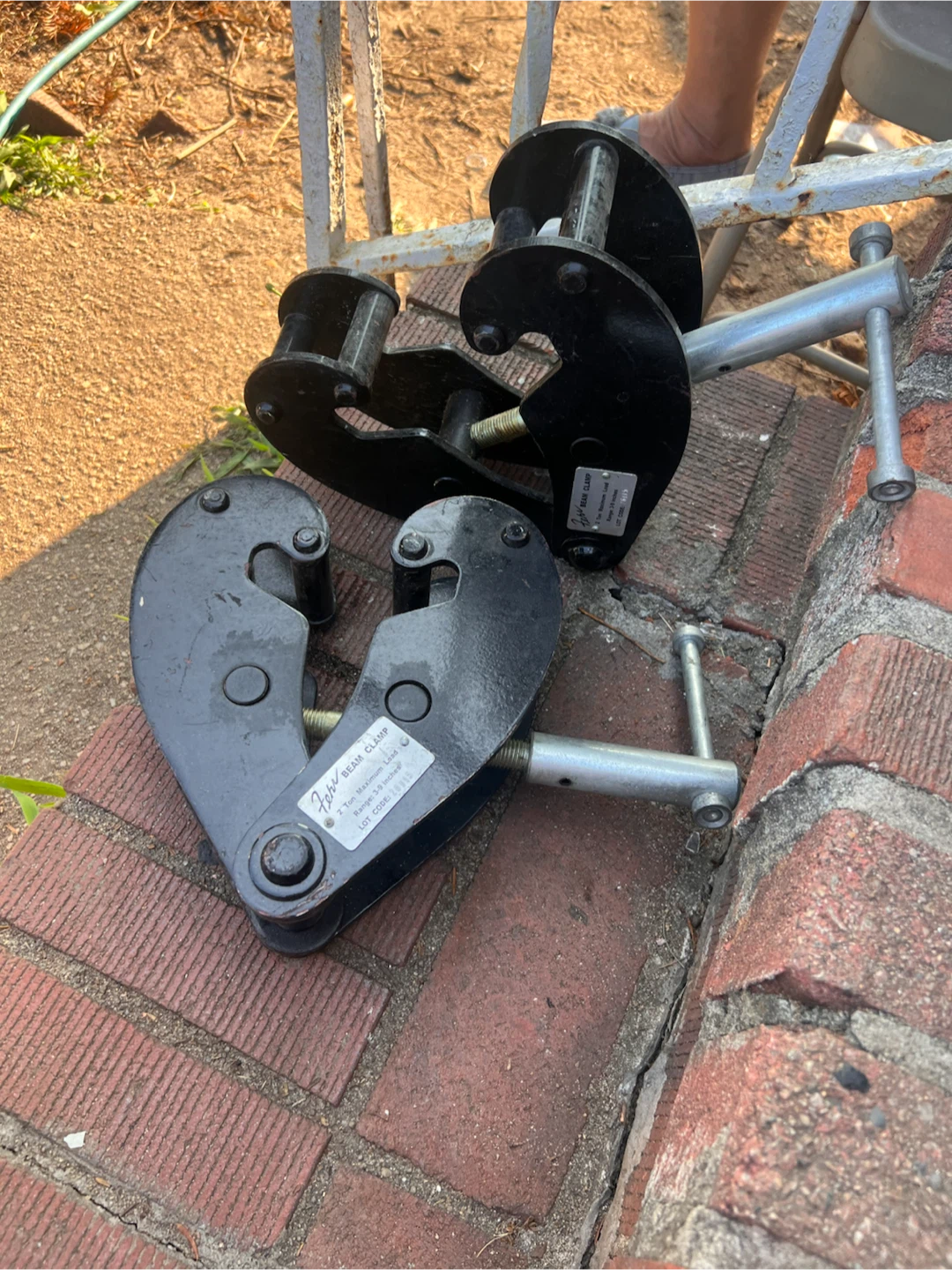 Joe's Beam Clamp 2 Ton Maximum Load - photo 4