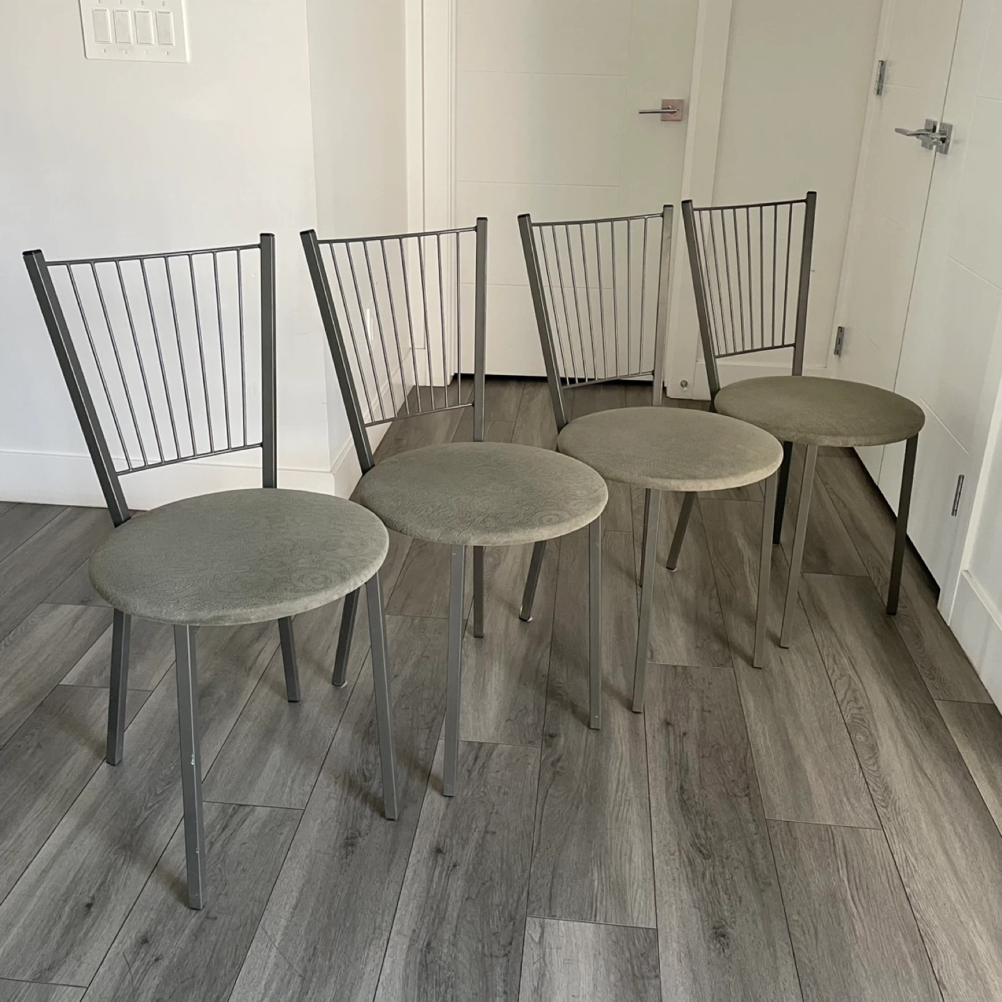 4 Metal Dining Chairs