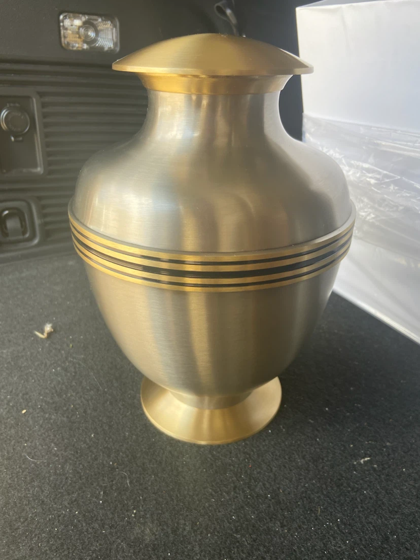 Brass Urn with Lid - photo 3