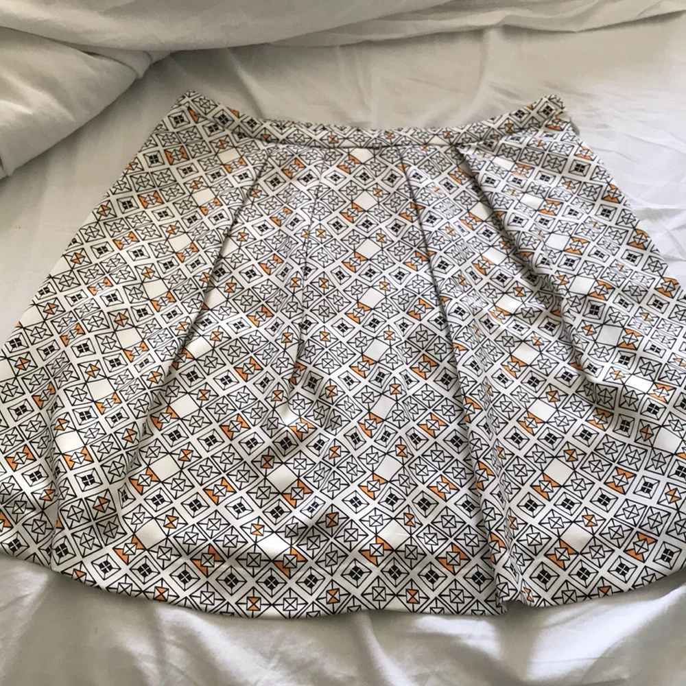 H&M skirt geometric pattern - photo 4