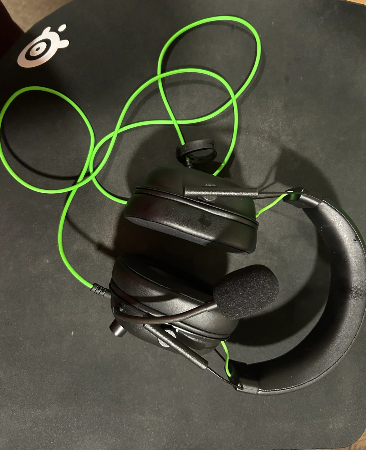 Razer Blackshark V2 X Multi-Platform Esports Headset - photo 3