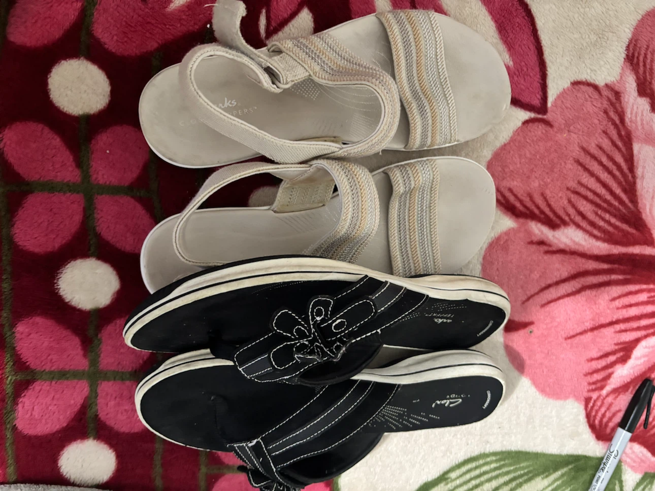 Clarks Sandals - Women's Size 8