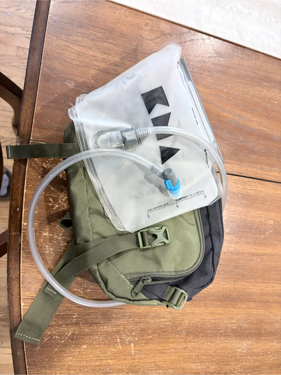 KMA Canada 3L hip pack with 1.5L Water Bladder