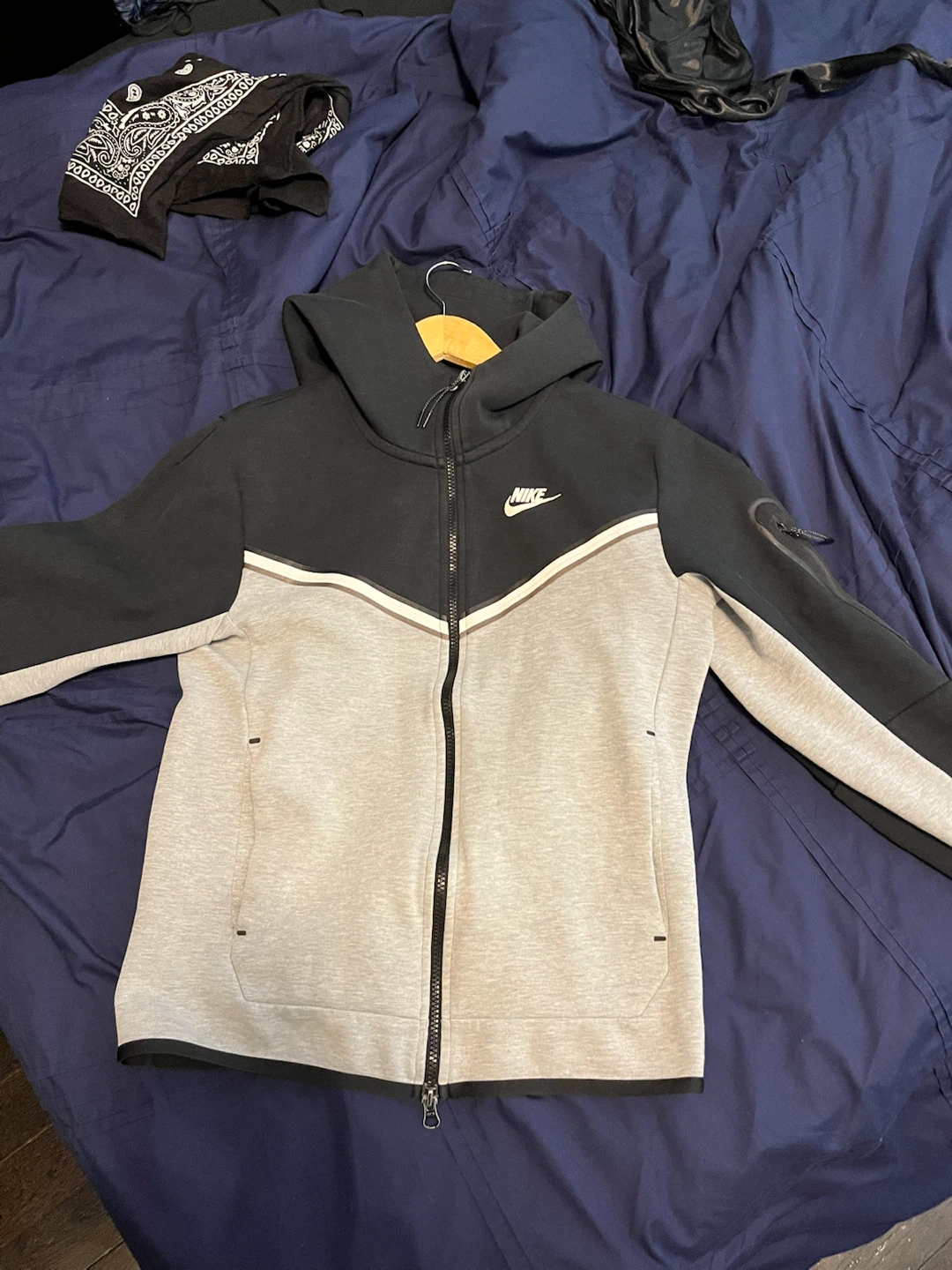 Nike Tech Fleece Full-Zip Hoodie