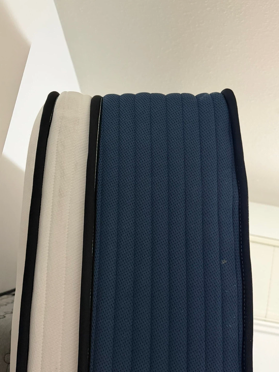 King size mattress - photo 2